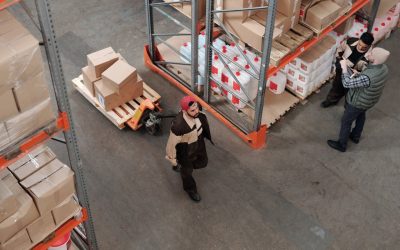 Transforming Warehouse Efficiency with Autonomous Mobile Robots (AMRs)